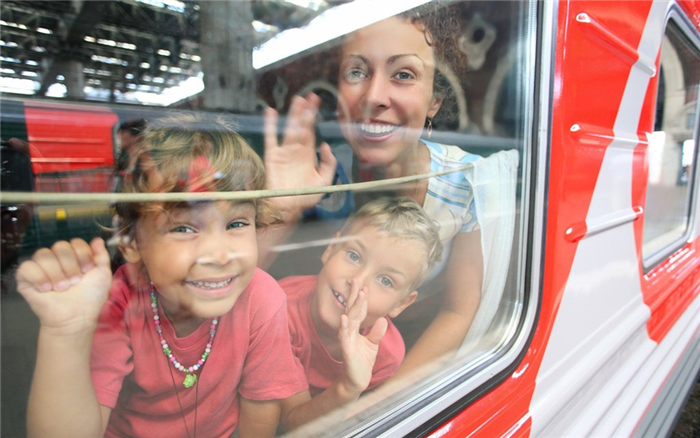 Детские билеты на автобус: до какого возраста можно путешествовать без оплаты?